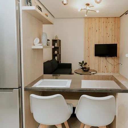 Apartment Karipidis Penthouse